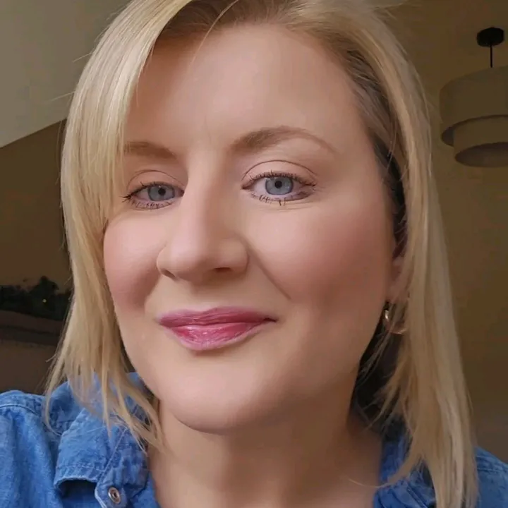 melanieannx