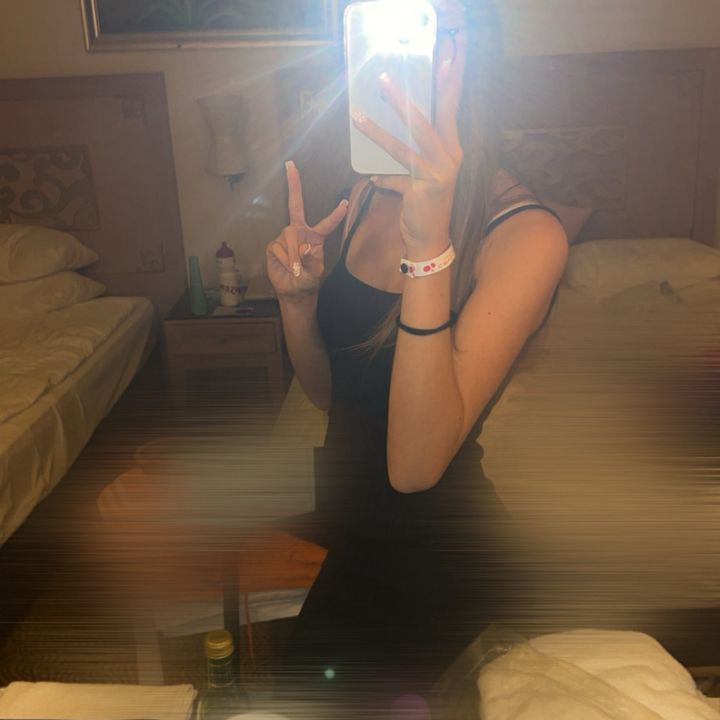 .24.leonie0