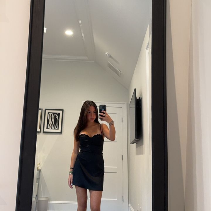 whoslilayaris