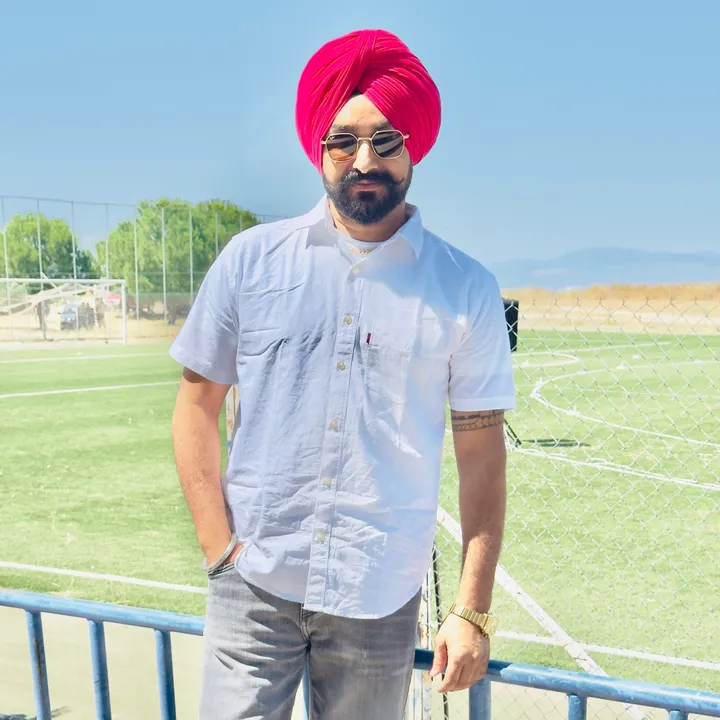 mr_guri_sandhu
