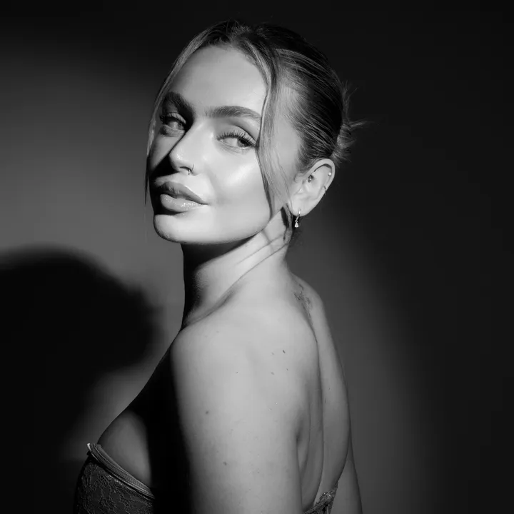 leahvioletg