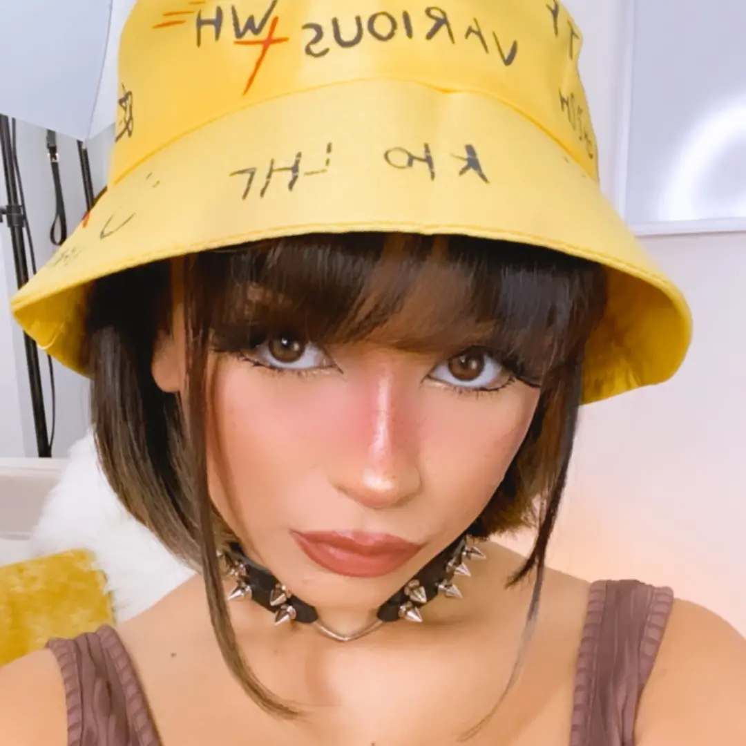 Lela 😽 lelasohna TikTok 分析プロフィール、動画、ハッシュタグ Exolyt