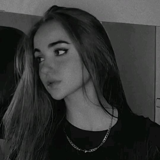 @lauuraromero_