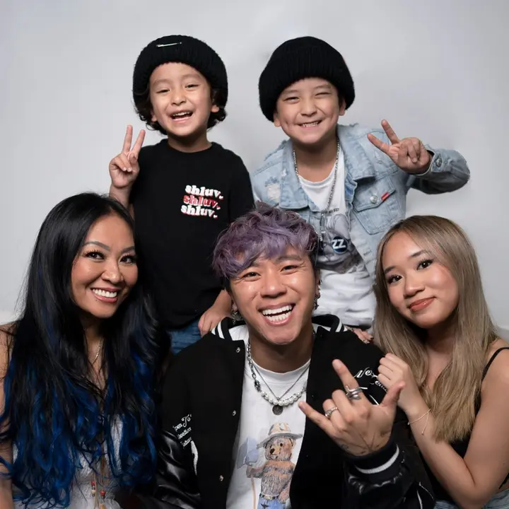 theshluvfamily