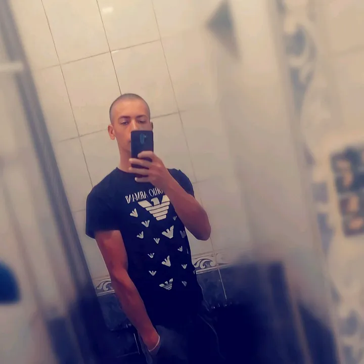 ___laki___m___