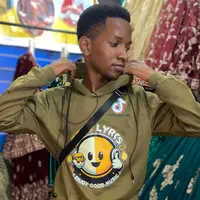 TikTok Profile - pizzy_lyricist_027