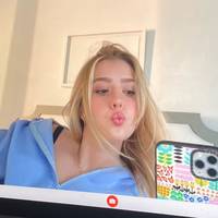 TikTok Profile - nelliekathryn