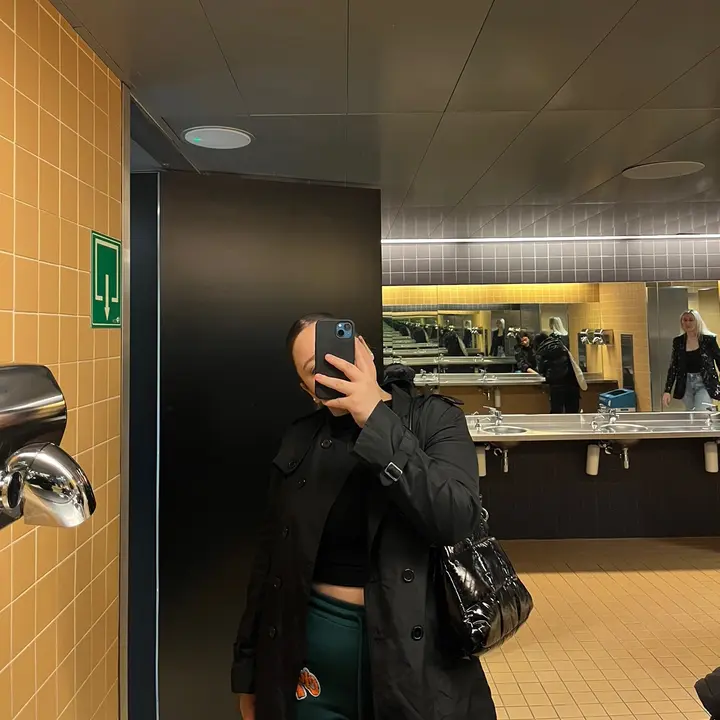 @katia.angelina