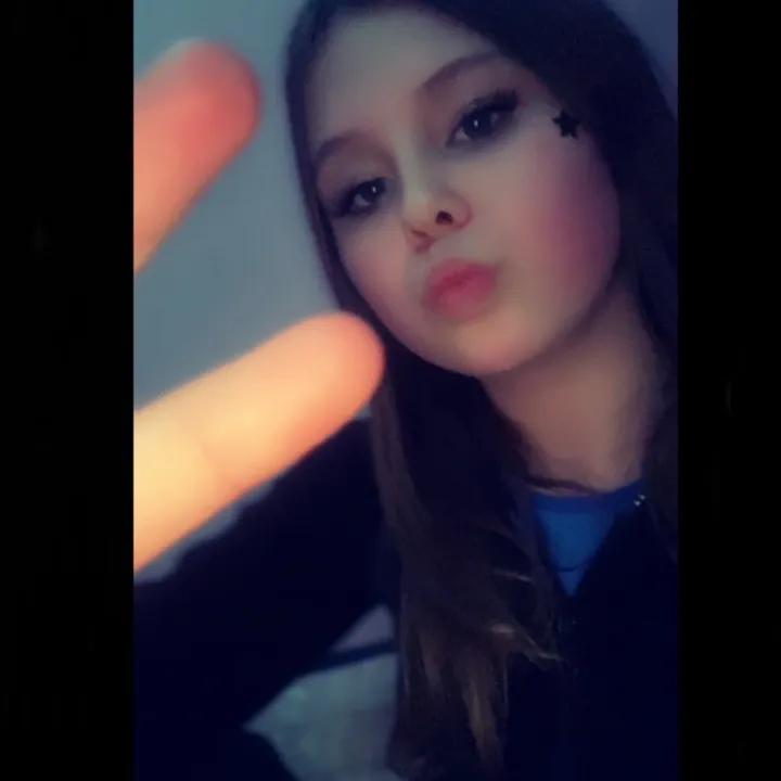 bella_isgorg1
