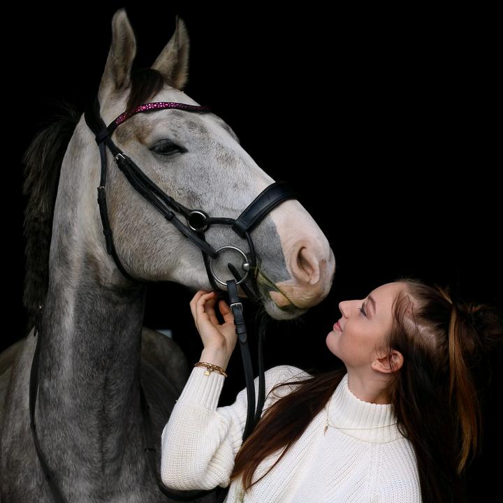 @jb.horses - Julia Borowska