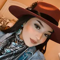 TikTok Account - moda_oficial2