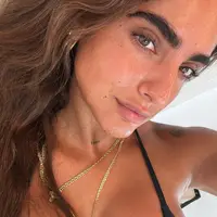 TikTok Profile - isalavenezolanaa